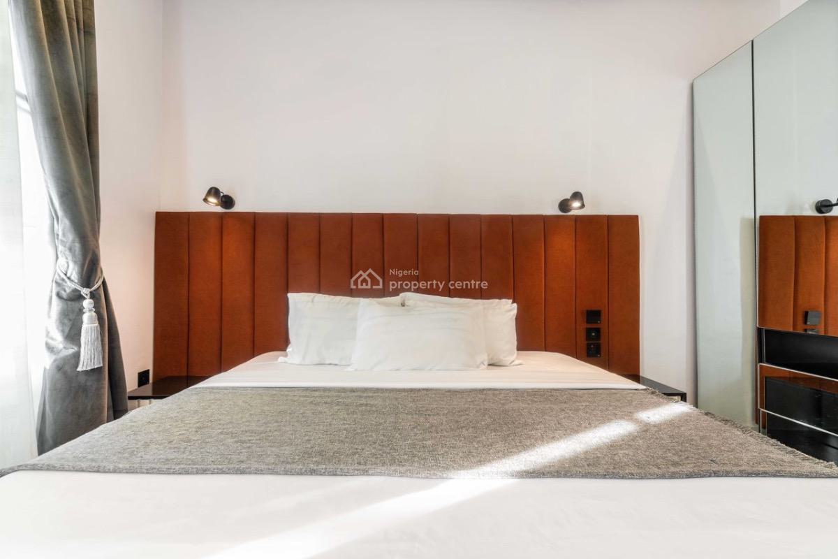 Luxury Two Bedroom with Excellent Features, Lekki Phase 1, Lekki, Lagos, Flat / Apartment Short Let