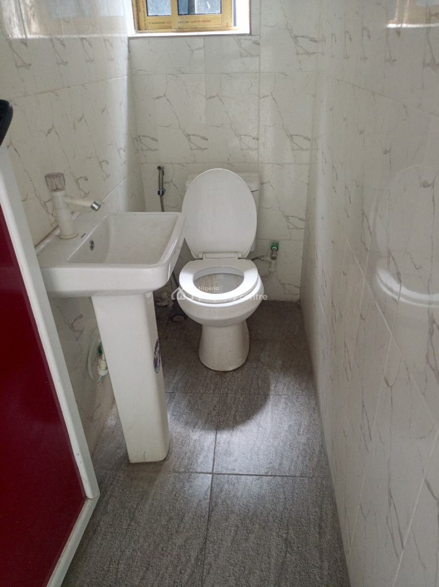 Brand New Shop, Awoyaya, Awoyaya, Ibeju Lekki, Lagos, Shop for Rent