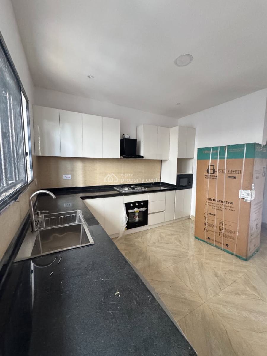 Lovely 4 Bedroom Terrace Duplex with Swimming Pool, Lekki Phase 1, Lekki, Lagos, Terraced Duplex for Rent