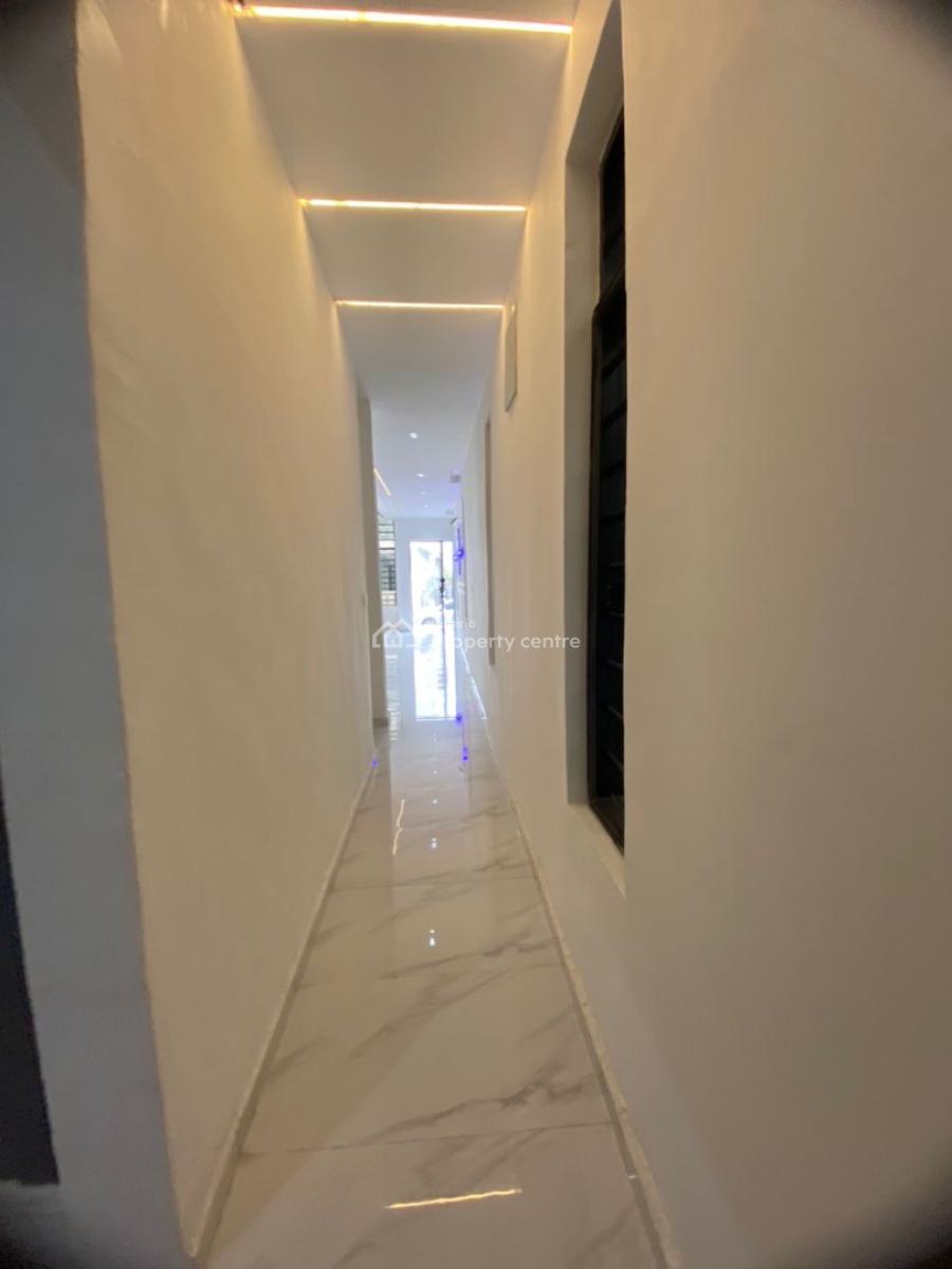 5 Bedroom Fully Detached Duplex with Swimming Pool , and Bq, Chevron, Lekki, Lagos, Detached Duplex for Sale