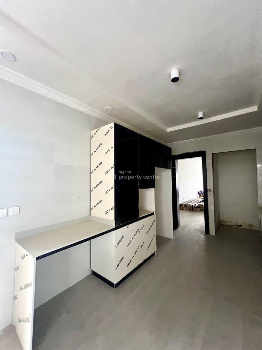 Newly Built 4 Bedroom Apartment with Bq, Cinema and Elevator, Lekki Phase 1, Lekki, Lagos, Flat / Apartment for Sale