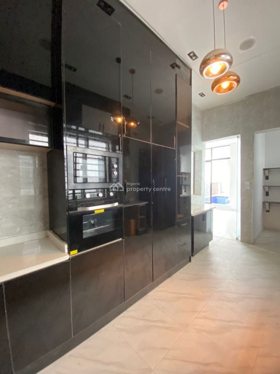 5 Bedroom Fully Detached Duplex with Swimming Pool , and Bq, Chevron, Lekki, Lagos, Detached Duplex for Sale