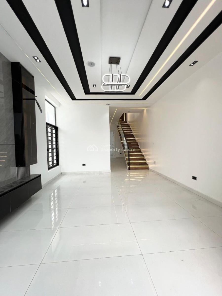 Luxurious Duplex, Ikota, Lekki, Lagos, Semi-detached Duplex for Sale