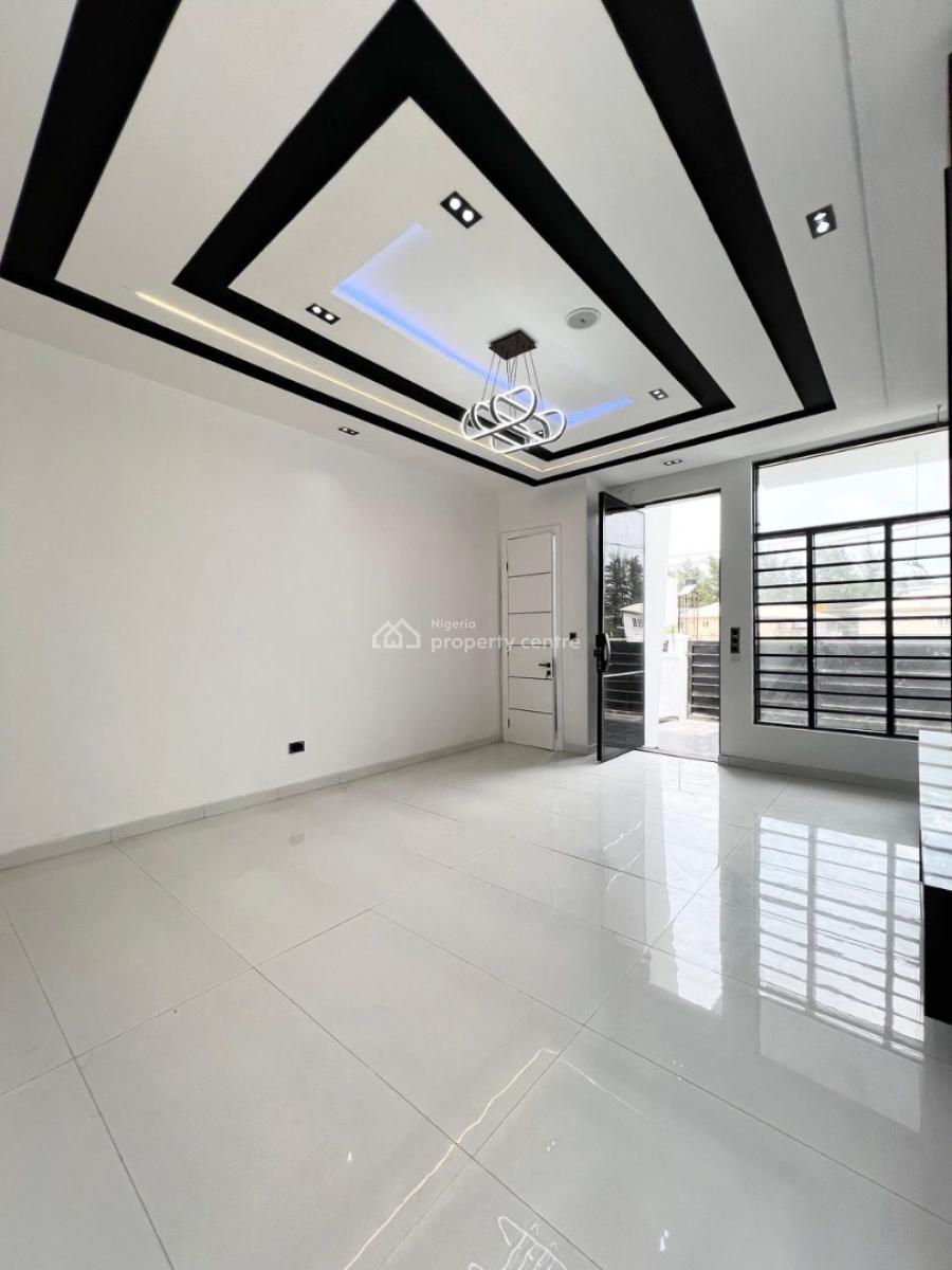 Luxurious Duplex, Ikota, Lekki, Lagos, Semi-detached Duplex for Sale