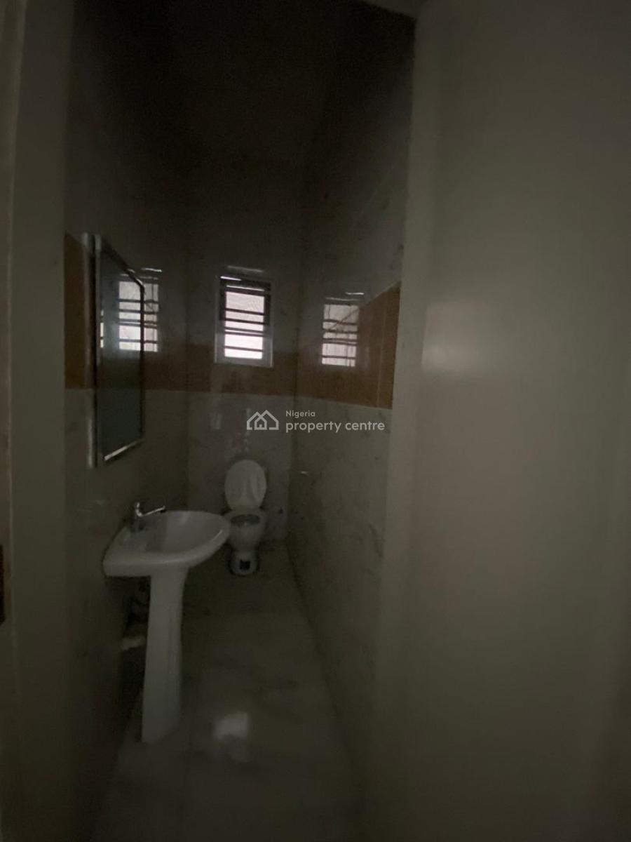 Luxurious and Spacious Studio Apartment with a Standard Kitchen, Oral Estate, Ikota, Lekki, Lagos, Self Contain (single Rooms) for Rent