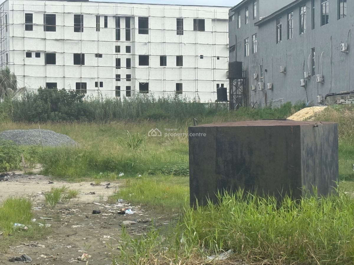 Plot of Land Measuring 2005 Sqm, Eleganza Bus Stop Chevron Toll Gate, Lekki Expressway, Lekki, Lagos, Mixed-use Land for Sale