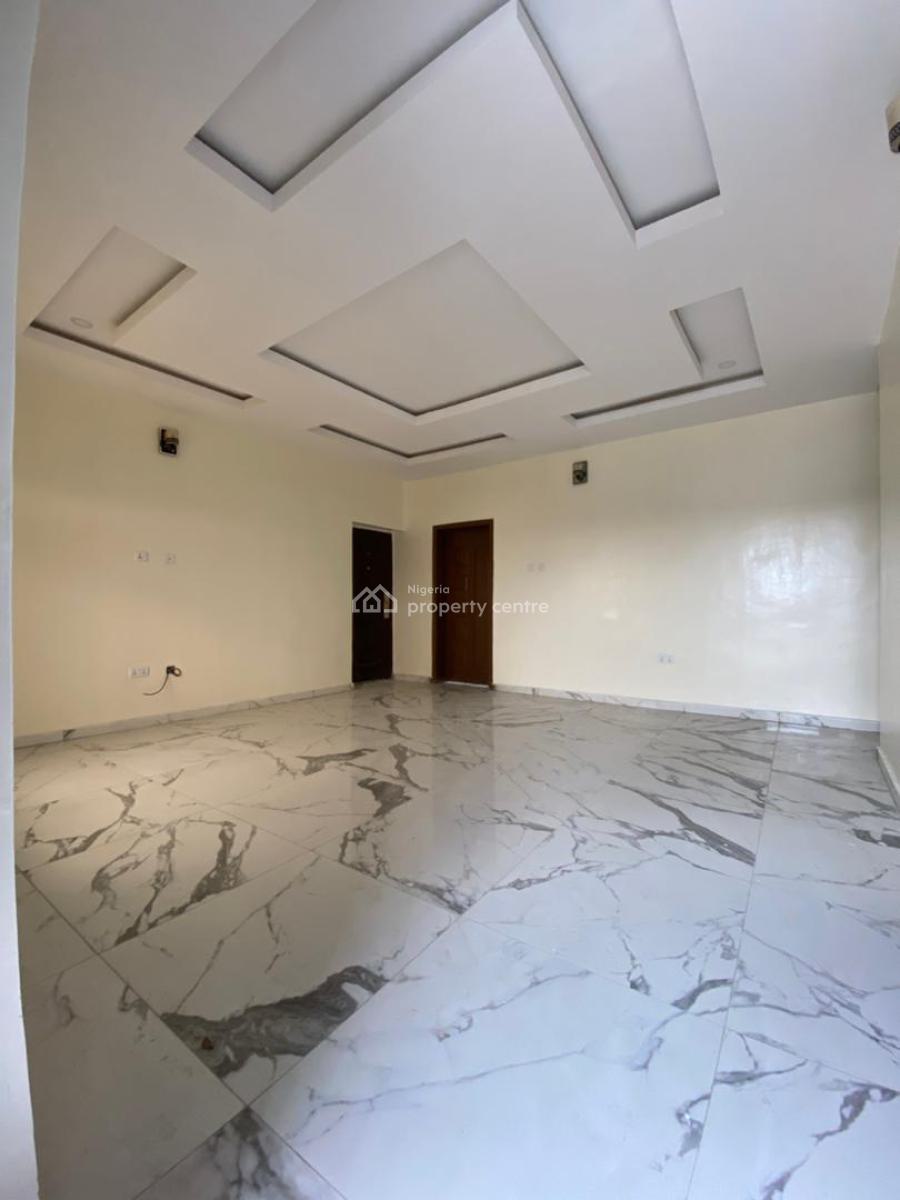 Spacious 3 Bedroom Flat, United Estate, Sangotedo, Ajah, Lagos, Flat / Apartment for Rent
