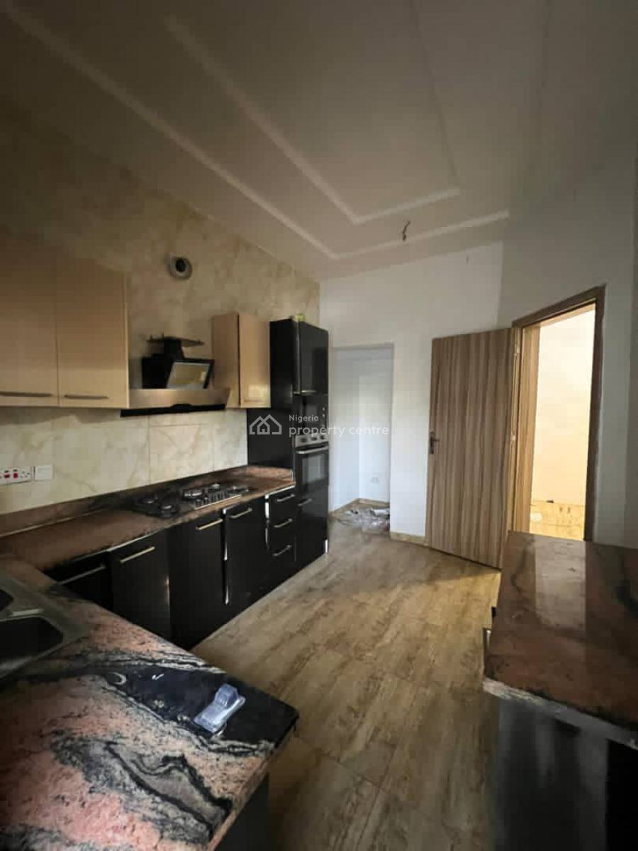 Converted Mini Flat with Full Kitchen (landlord Repainting), Orchid Road, Lekki, Lagos, Flat / Apartment for Rent