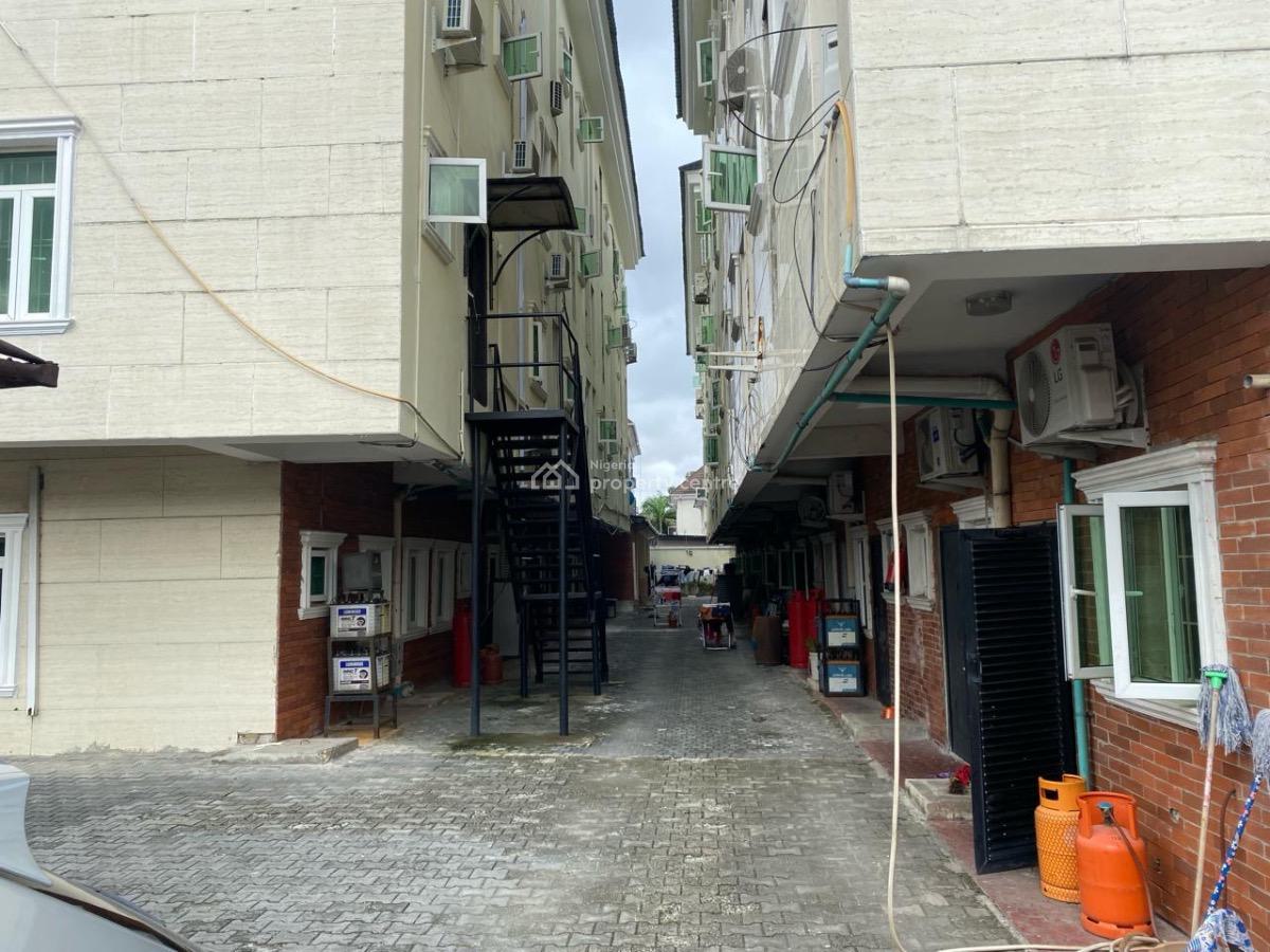 Well Maintained 4 Bedroom Townhouse with Bq, Off Banana Island Road, Ikoyi, Lagos, Terraced Duplex for Sale