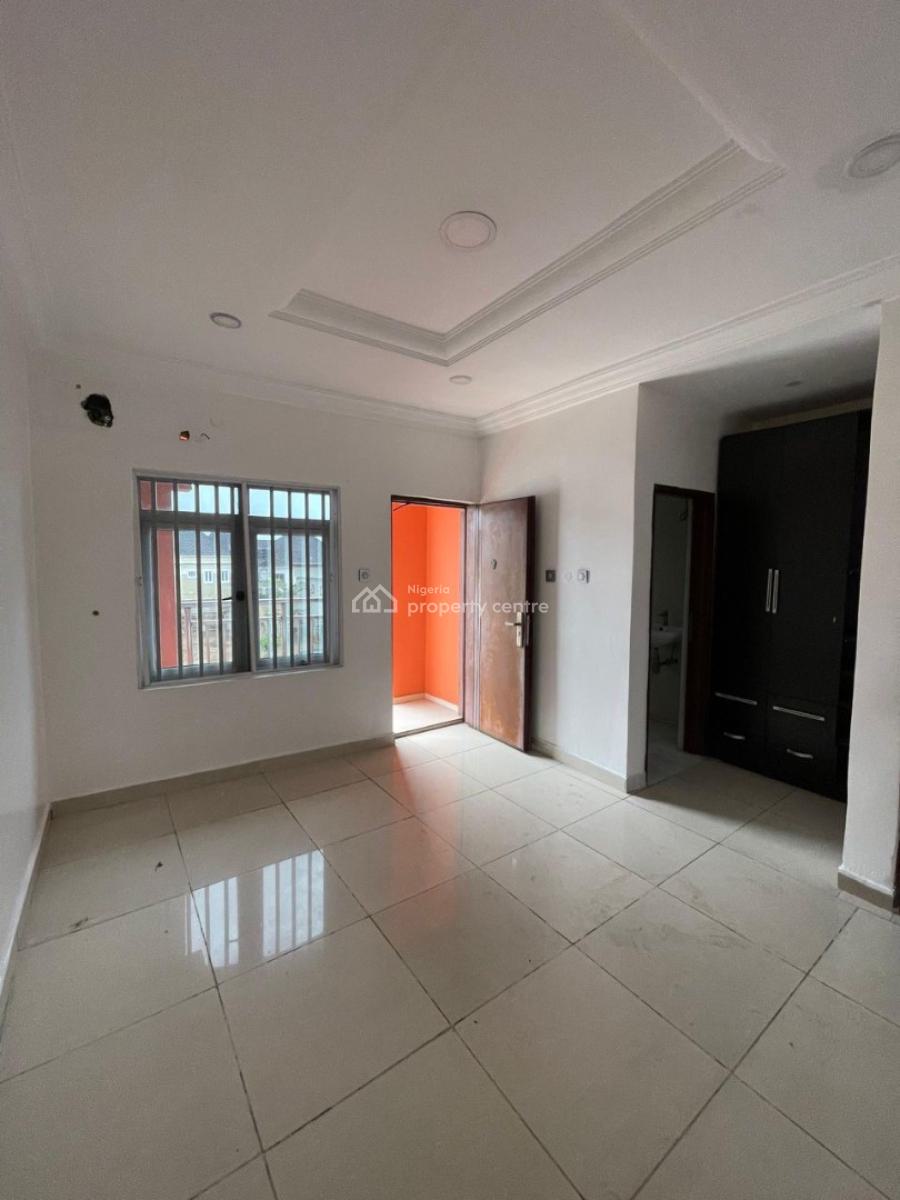 Spacious 2 Bedroom Flat, Chevron, Lekki, Lagos, House for Rent
