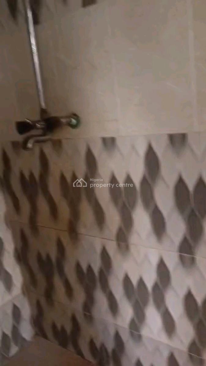 Newly Built an Finish an Finish 2 Bedroom Flat, Gbagada, Lagos, Flat / Apartment for Rent
