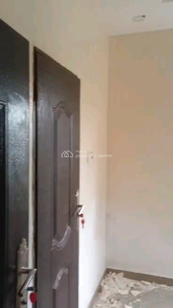 Newly Built an Finish an Finish 2 Bedroom Flat, Gbagada, Lagos, Flat / Apartment for Rent