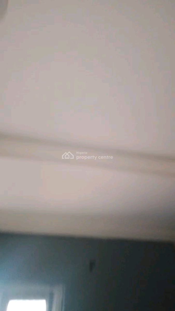 an Up Floor Miniflat, Adekunle, Yaba, Lagos, Mini Flat (room and Parlour) for Rent