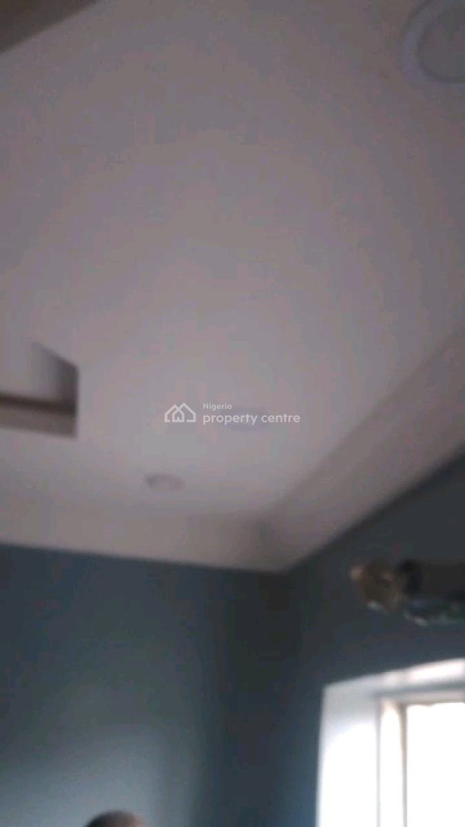 an Up Floor Miniflat, Adekunle, Yaba, Lagos, Mini Flat (room and Parlour) for Rent