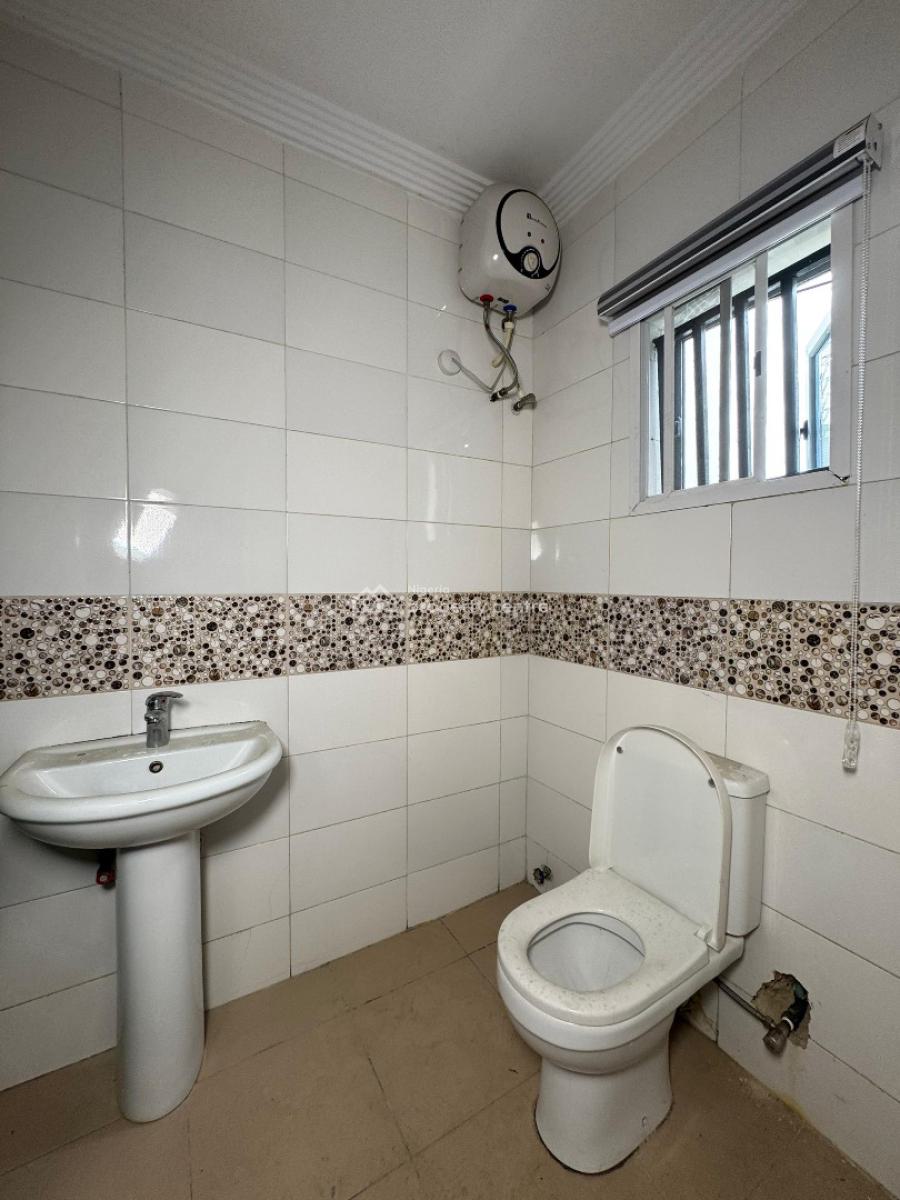 Spacious 4 Bedroom Terrace Duplex with Bq, Ologolo, Lekki, Lagos, Terraced Duplex for Sale