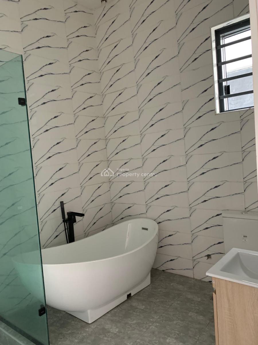 Luxury 3 Bedroom, Chevron, Lekki, Lagos, Semi-detached Duplex for Rent
