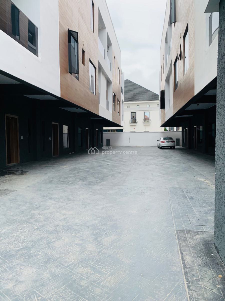 Gorgeously Built 4 Bedroom Terrace Duplex with Swimming Pool, Lekki Phase 1, Lekki, Lagos, Terraced Duplex for Sale