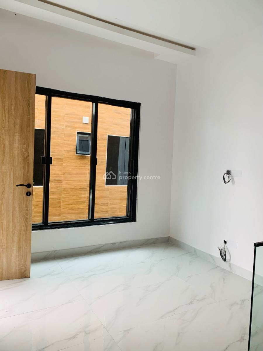 Gorgeously Built 4 Bedroom Terrace Duplex with Swimming Pool, Lekki Phase 1, Lekki, Lagos, Terraced Duplex for Sale