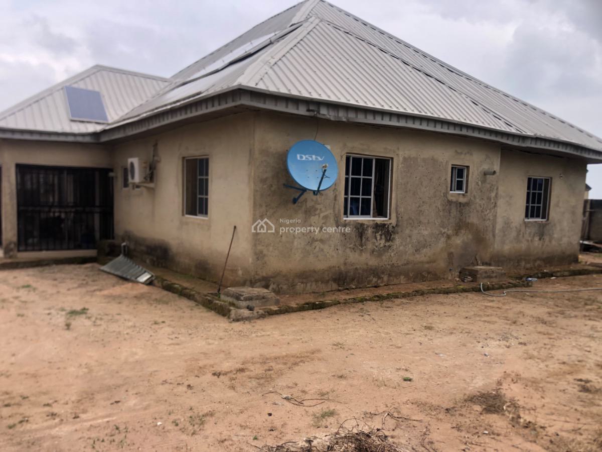 Spacious 3 Bedroom for Serious Buyer, Crd Behind New Site, Fha (f.h.a), Lugbe District, Abuja, Detached Bungalow for Sale