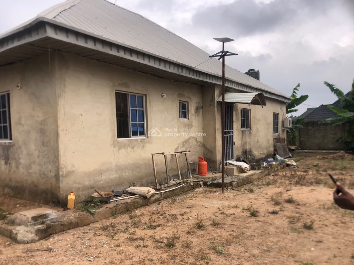 Spacious 3 Bedroom for Serious Buyer, Crd Behind New Site, Fha (f.h.a), Lugbe District, Abuja, Detached Bungalow for Sale