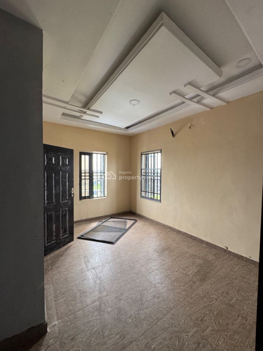 2 Bedroom Apartment, Mayeigun, Ologolo, Lekki, Lagos, Flat / Apartment for Rent