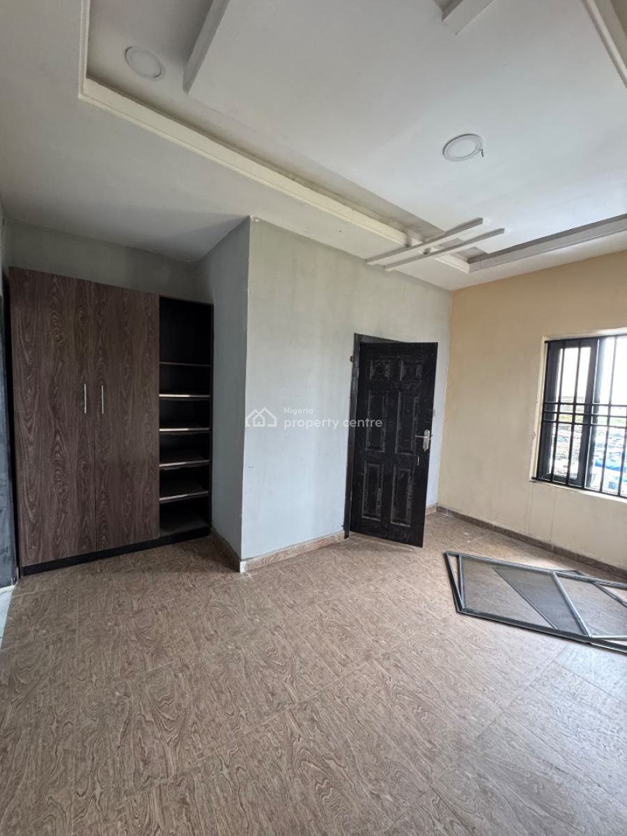 2 Bedroom Apartment, Mayeigun, Ologolo, Lekki, Lagos, Flat / Apartment for Rent