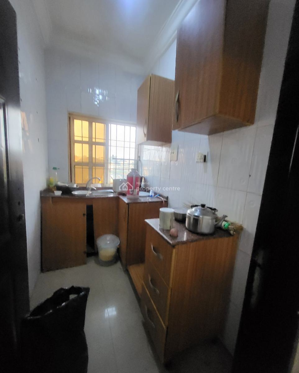 Luxurious Massive 1 Bedroom Flat, By American International School, Durumi, Abuja, Flat / Apartment for Rent