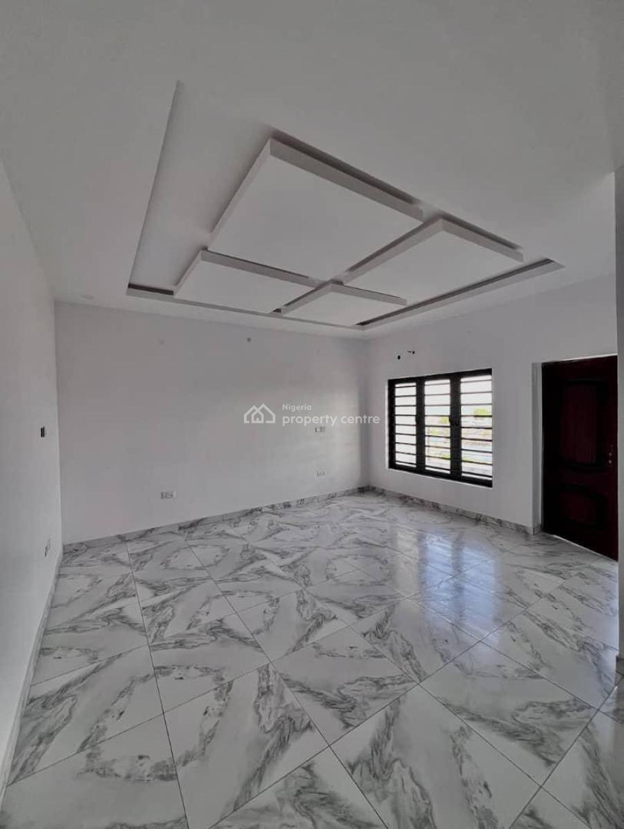 Self Compound 6 Bedroom Terrace Duplex, Orchid Road, Lekki, Lagos, Terraced Duplex for Sale