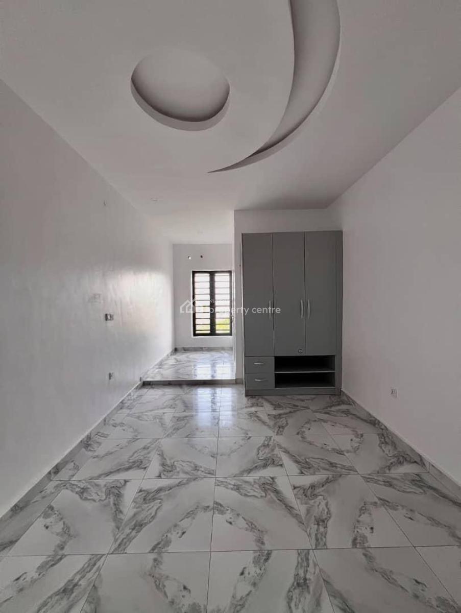 Self Compound 6 Bedroom Terrace Duplex, Orchid Road, Lekki, Lagos, Terraced Duplex for Sale