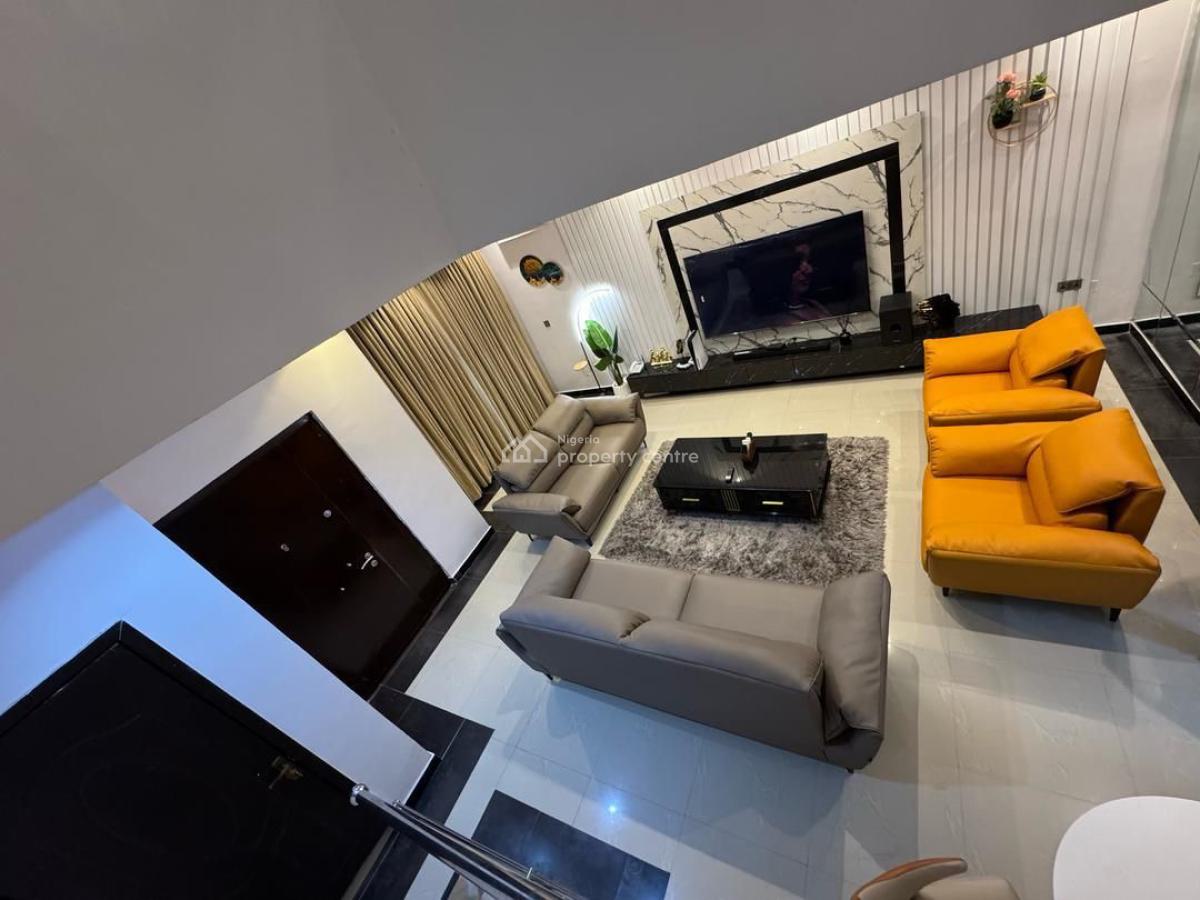 Smartly Designed 3 Bedroom Apartment with Top-notch Amenities, Chevron, Lekki, Lagos, Flat / Apartment Short Let
