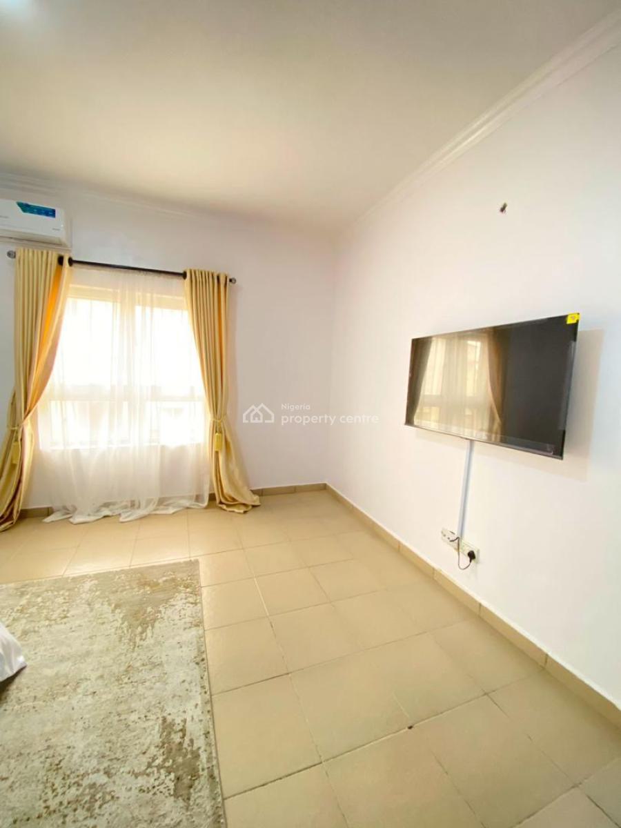 Tastefully Furnished 3 Bedroom Apartment with Top-notch Amenities, Osapa, Lekki, Lagos, Flat / Apartment Short Let