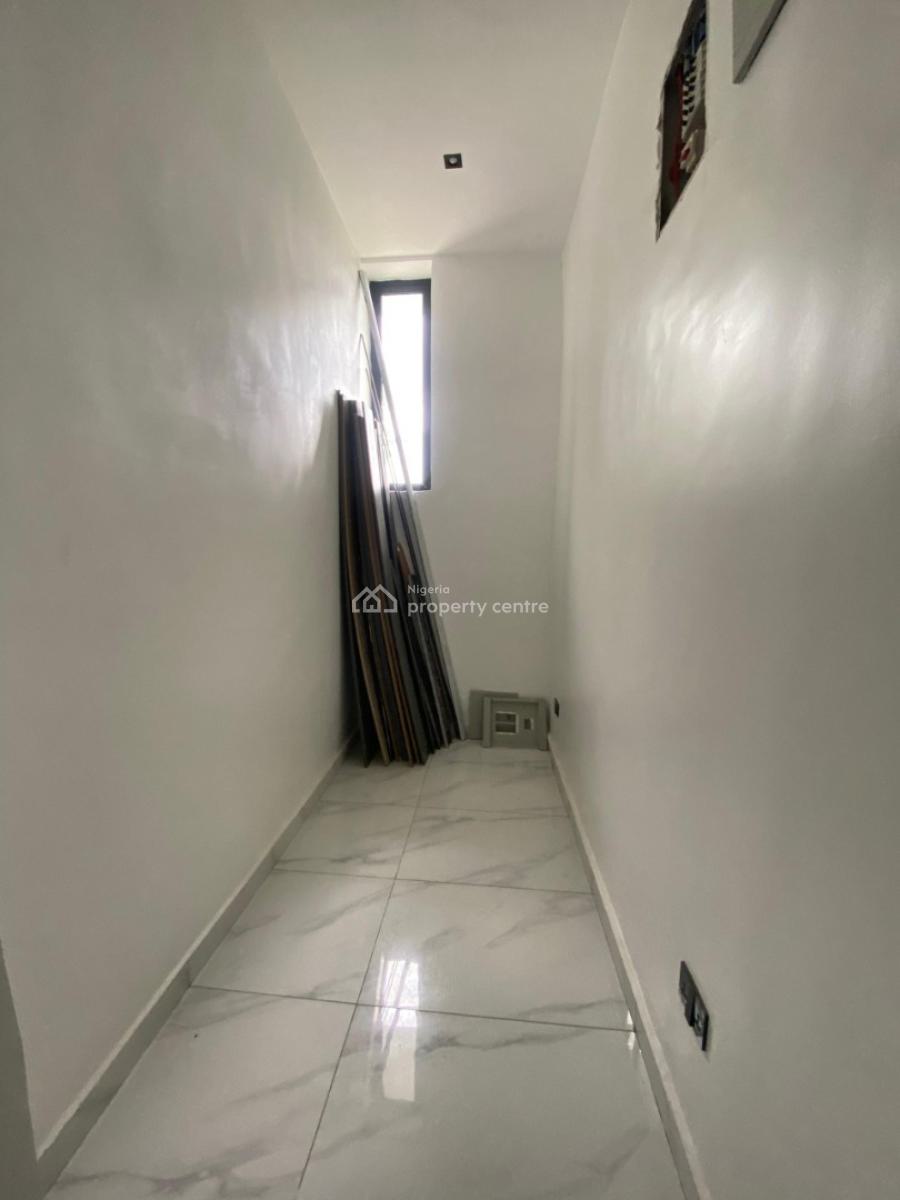 5 Bedrooms Fully Detached Duplex with a Room Bq, Ikota, Lekki, Lagos, Detached Duplex for Sale