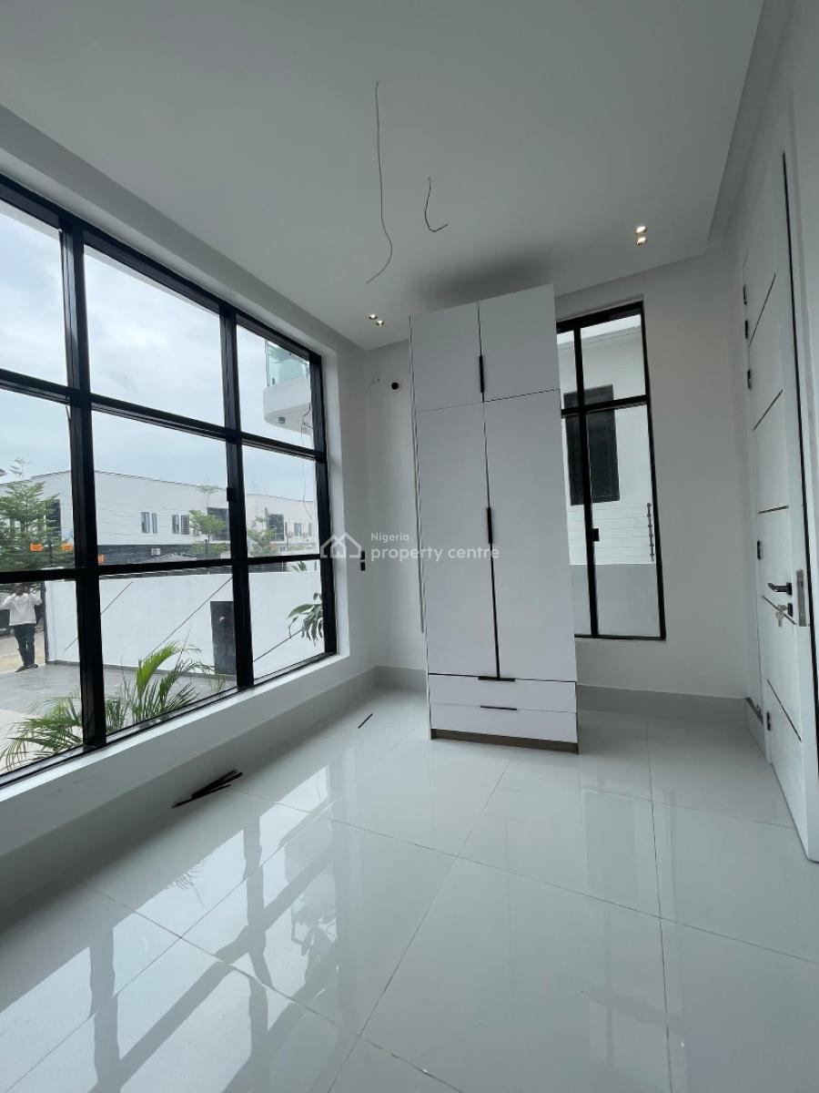 5 Bedroom Fully Detached Duplex with Bq & Pool, Oral Estate, Lekki, Lagos, Detached Duplex for Sale