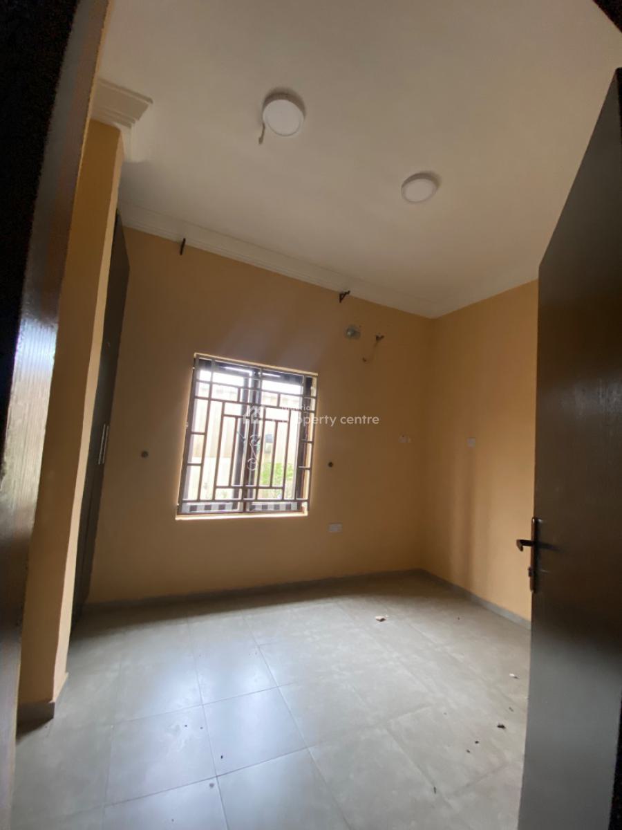 Luxury 3 Bedroom Apartment with Excellent Facilities, By Lagos Business School, Ajah, Lagos, Flat / Apartment for Rent