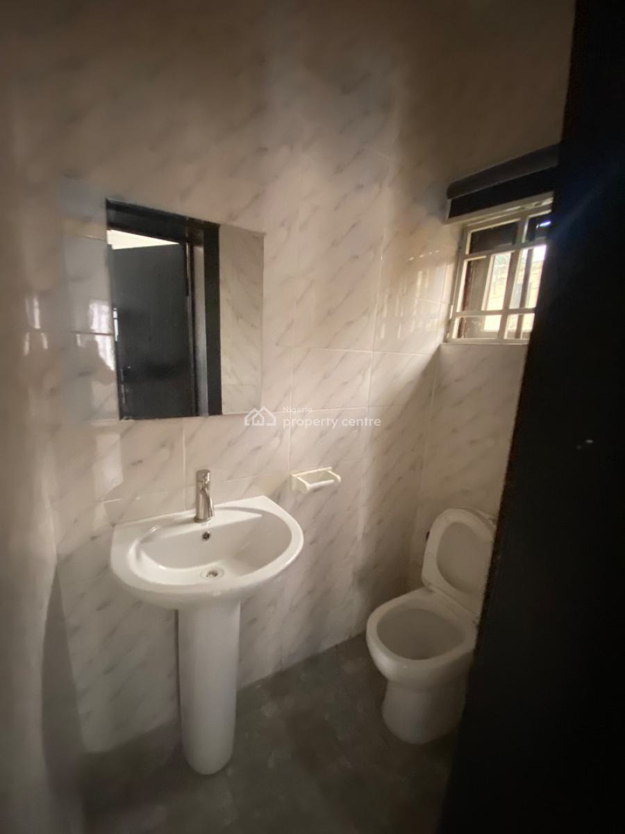 Luxury 3 Bedroom Apartment with Excellent Facilities, By Lagos Business School, Ajah, Lagos, Flat / Apartment for Rent