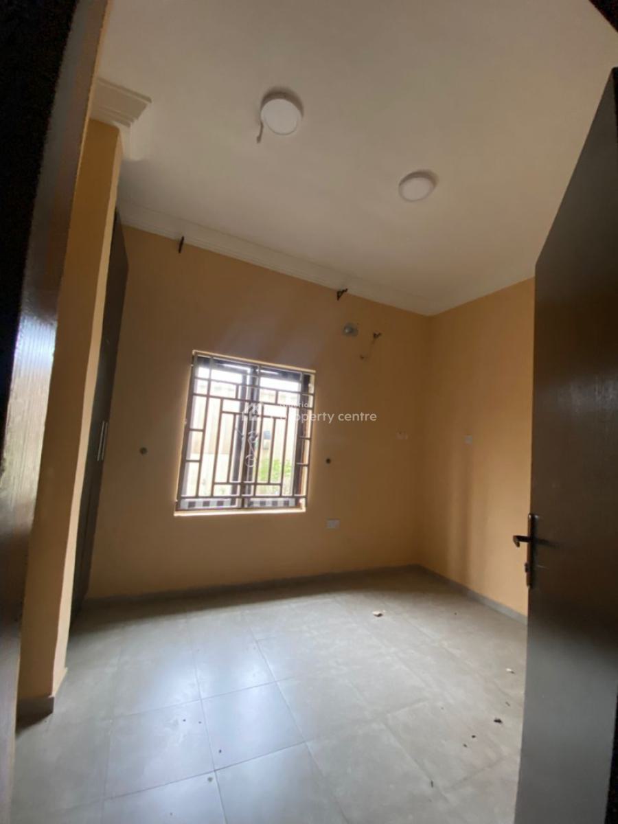 Clean 3 Bedroom Apartment in an Estate., Lbs, Olokonla, Ajah, Lagos, Flat / Apartment for Rent