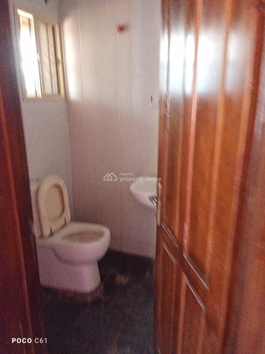 Newly Renovated Spacious 3 Bedroom Apartment, Sangotedo, Ajah, Lagos, Flat / Apartment for Rent