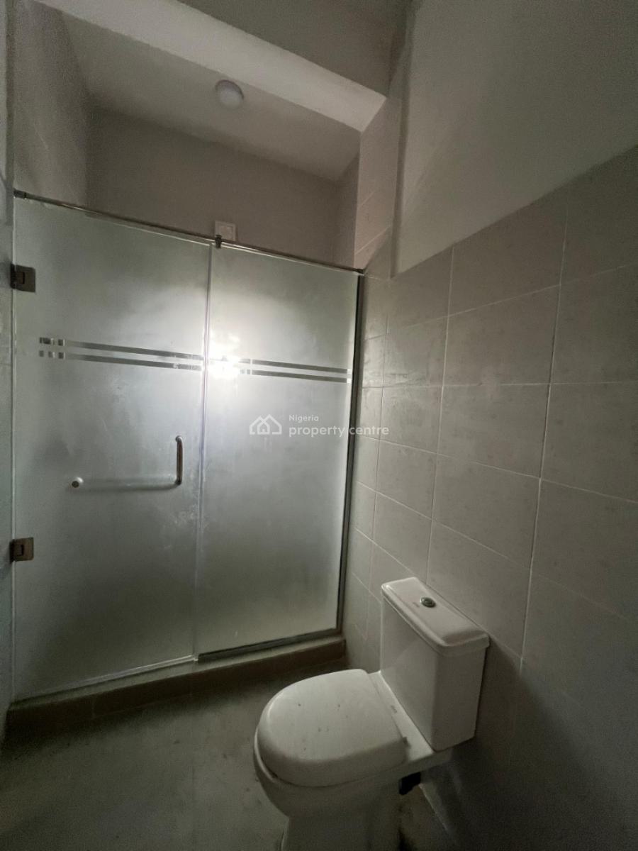 Newly Built 2 Bedroom Apartment, Lekki Phase 1, Lekki, Lagos, Flat / Apartment for Sale