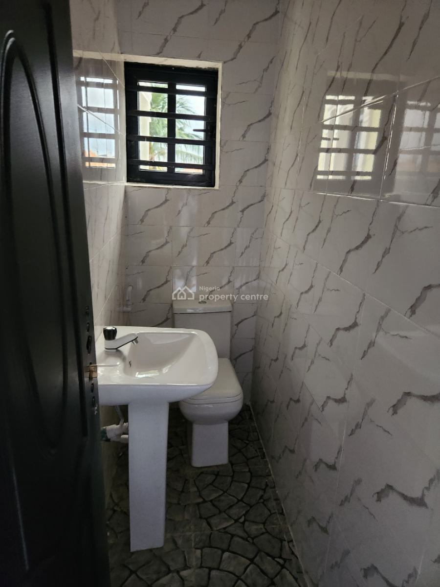 Newly Built 3 Units of 2 Bedroom Apartments in a Nice Location, Arowolo Estate Off Ayegun Oleyo Road, Akala Express Oluyole Extension, Ibadan, Oyo, Flat / Apartment for Rent