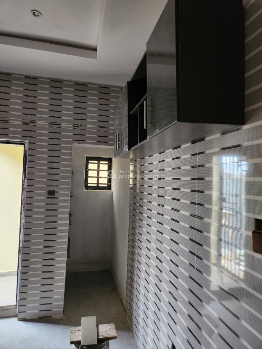 Newly Built 3 Units of 2 Bedroom Apartments in a Nice Location, Arowolo Estate Off Ayegun Oleyo Road, Akala Express Oluyole Extension, Ibadan, Oyo, Flat / Apartment for Rent