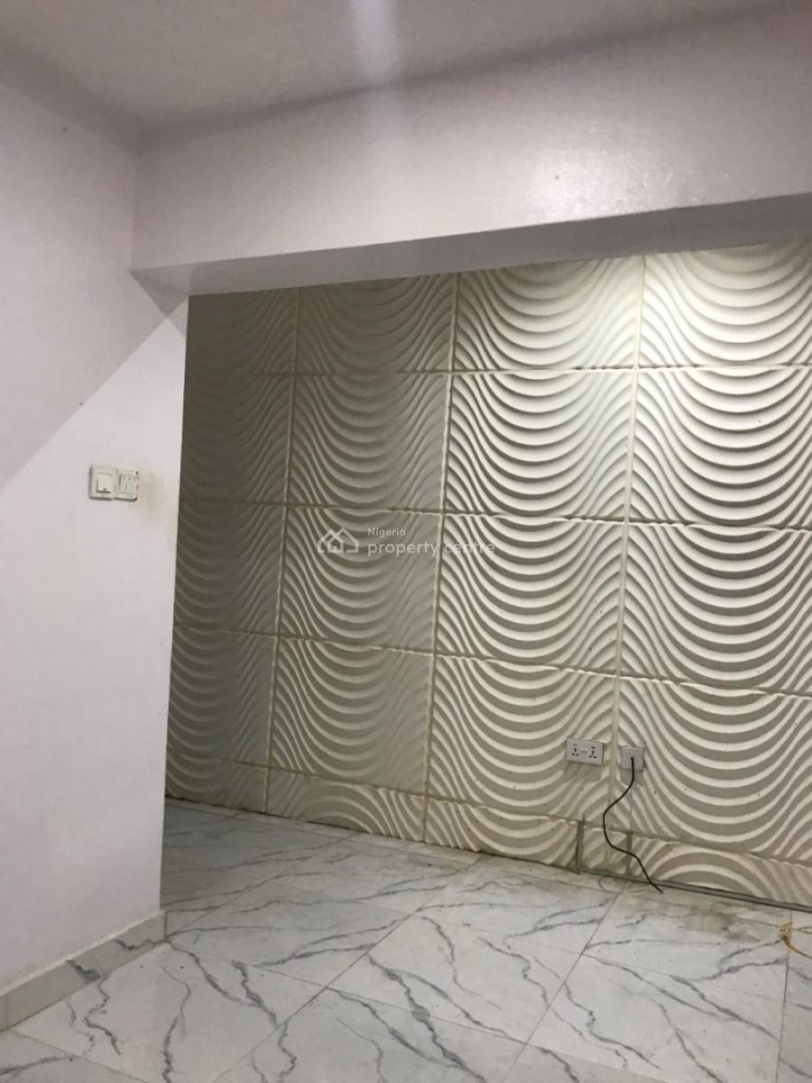 Lovely 1 Bedroom Apartment, Off Admiralty Road, Lekki Phase 1, Lekki, Lagos, Mini Flat (room and Parlour) for Rent