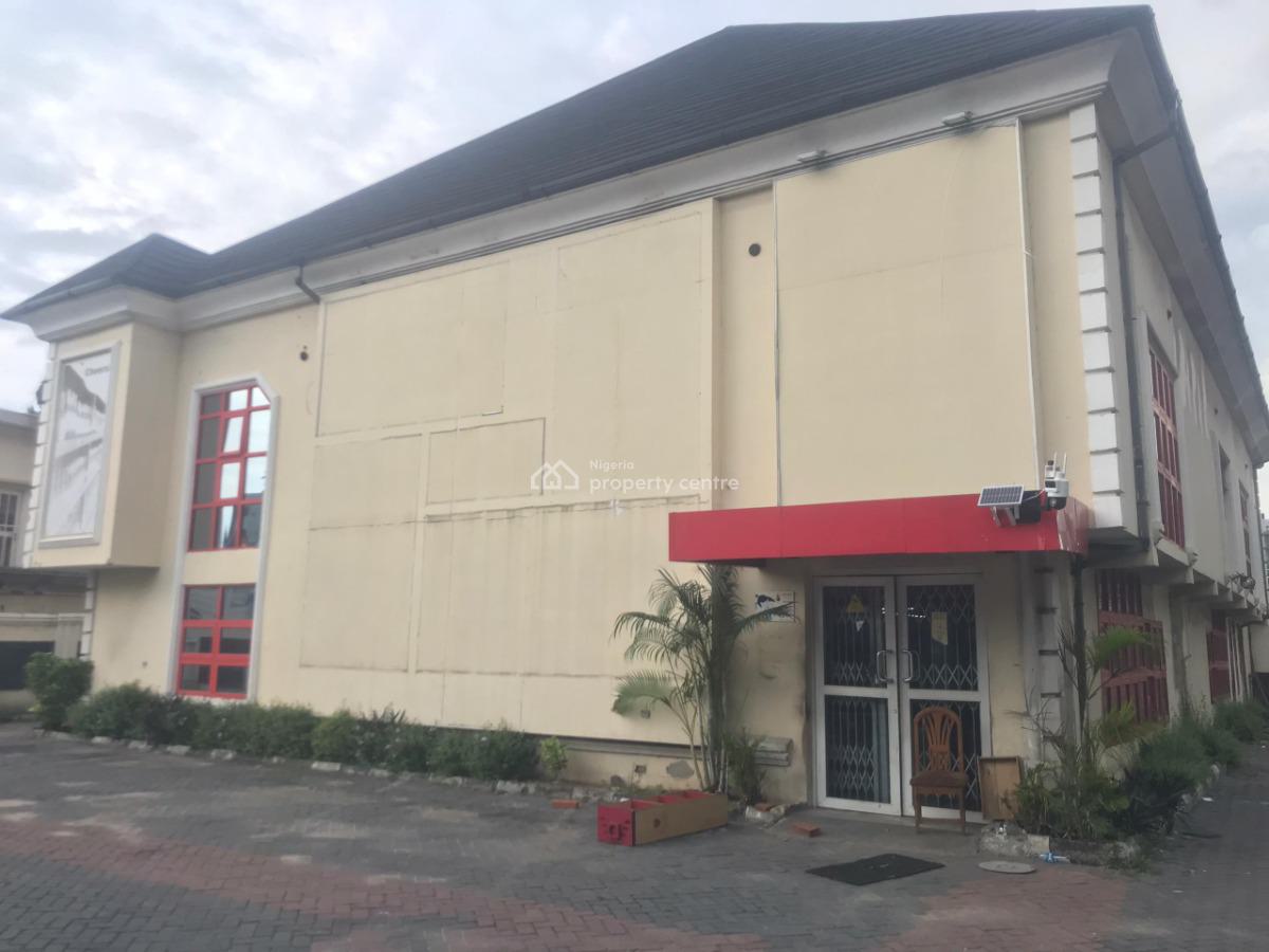 8 Bedroom Detached Duplex with Bq, Victoria Island (vi), Lagos, Commercial Property for Rent