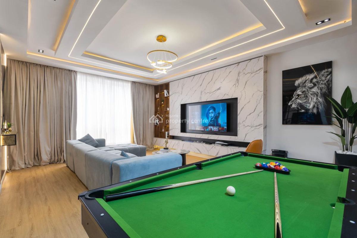Brandnew 2 Bedrooms Penthouse with Cityview, Snooker, Table Tennis, Ikoyi, Lagos, Flat / Apartment Short Let