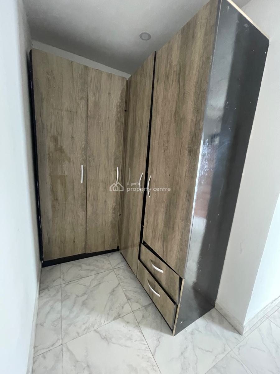 3 Bedroom, Ologolo’ Lekki, Lekki Phase 1, Lekki, Lagos, Terraced Duplex for Rent