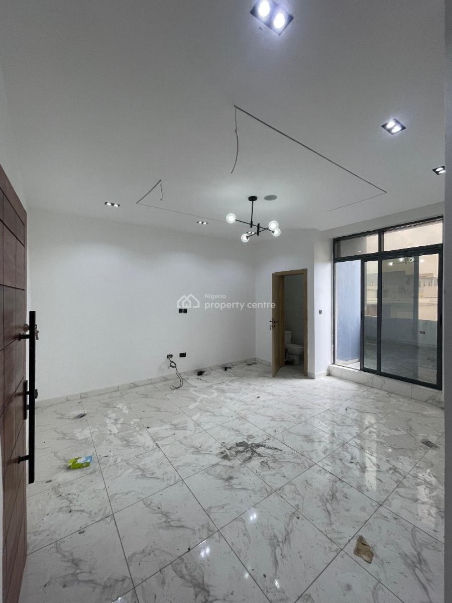 Premium 2 Bedroom Apartment at Ologolo,lekki, Ologolo, Lekki, Lagos, Flat / Apartment for Sale