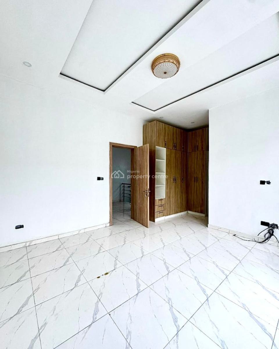 4 Bed Terrace Duplex + Bq, Ikota, Lekki, Lagos, Terraced Duplex for Sale