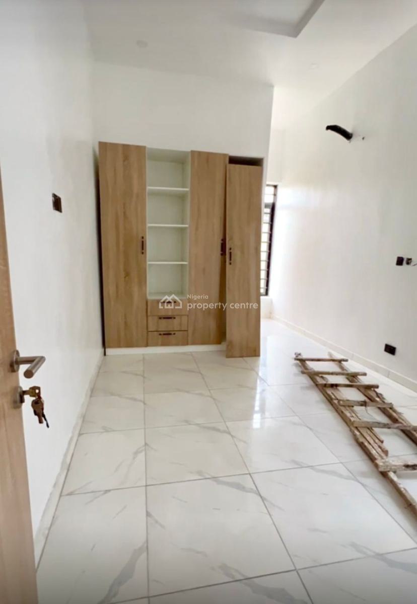 4 Bed Terrace Duplex + Bq, Ikota, Lekki, Lagos, Terraced Duplex for Sale