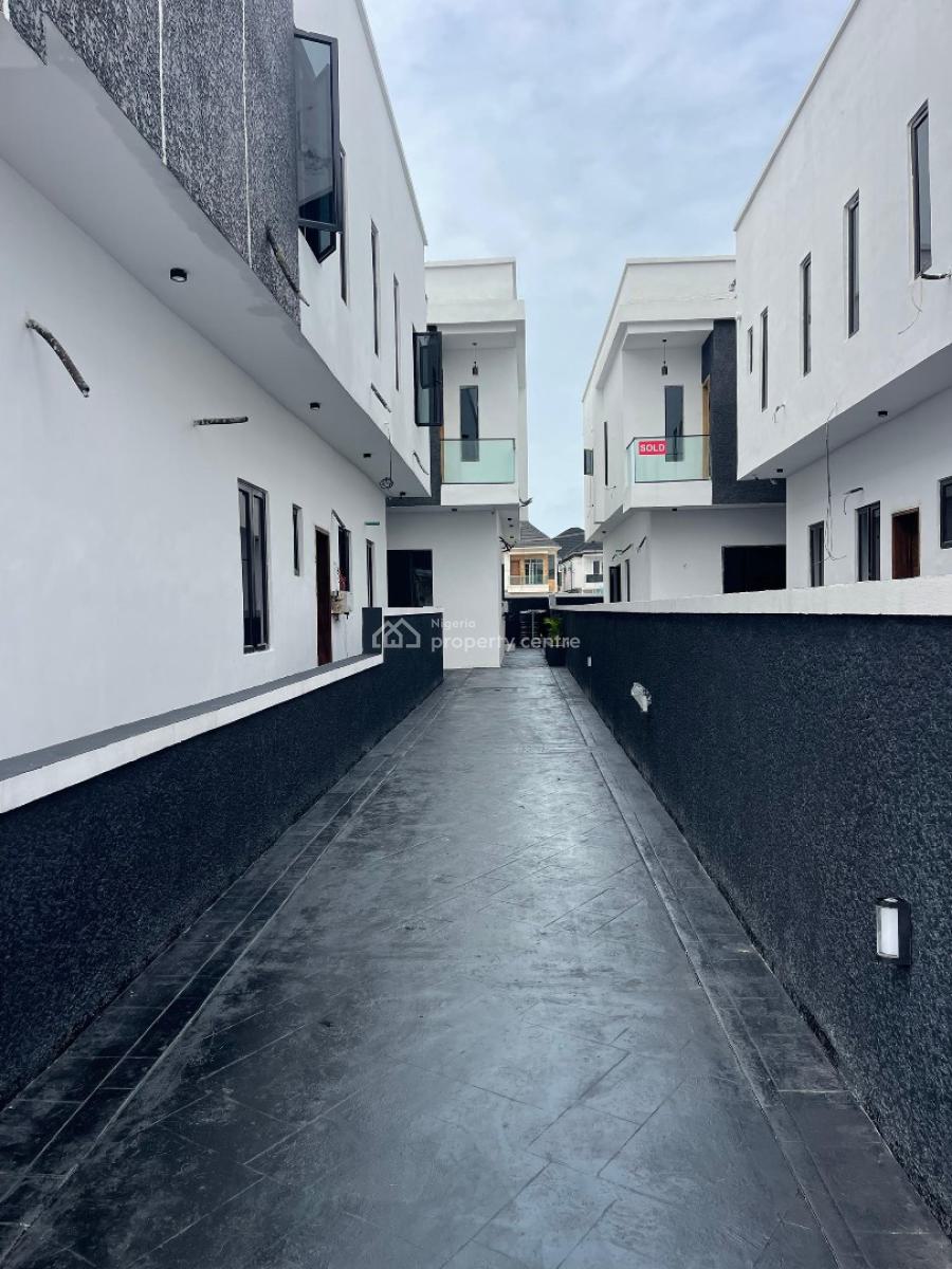 4 Bedroom Semi Detached Duplex at Orchid,lekki, Orchid, Lekki, Lagos, Semi-detached Duplex for Sale