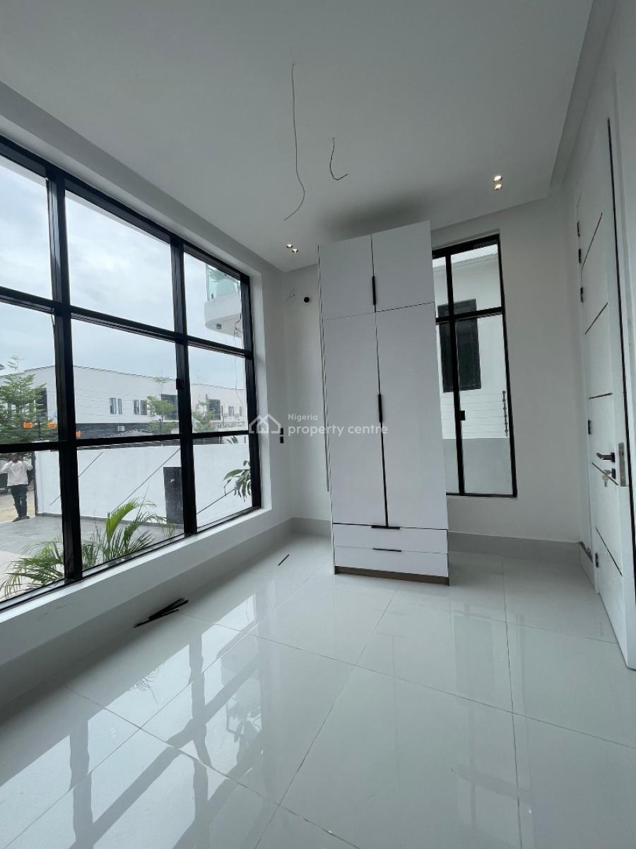 5 Bedroom Fully Detached Duplex with Bq & Swimming Pool, Ikota, Lekki, Lagos, Detached Duplex for Sale