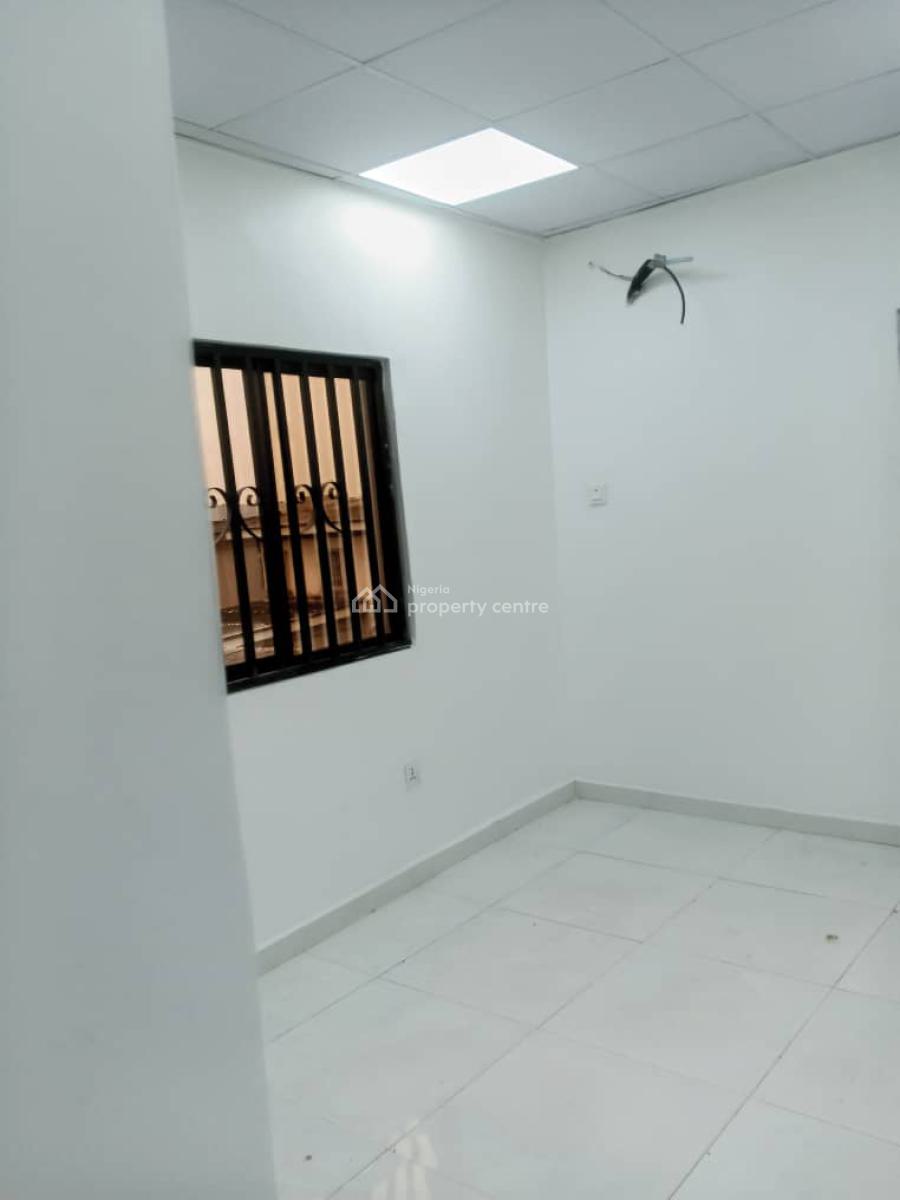 Tastefully Finished, Newly Renovated Office Space Description: 3nos Si, Adeniyi Jones, Ikeja, Lagos, Office Space for Rent